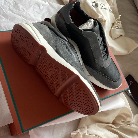 Loro piana Men’s Sneakers - Picture 6 of 7